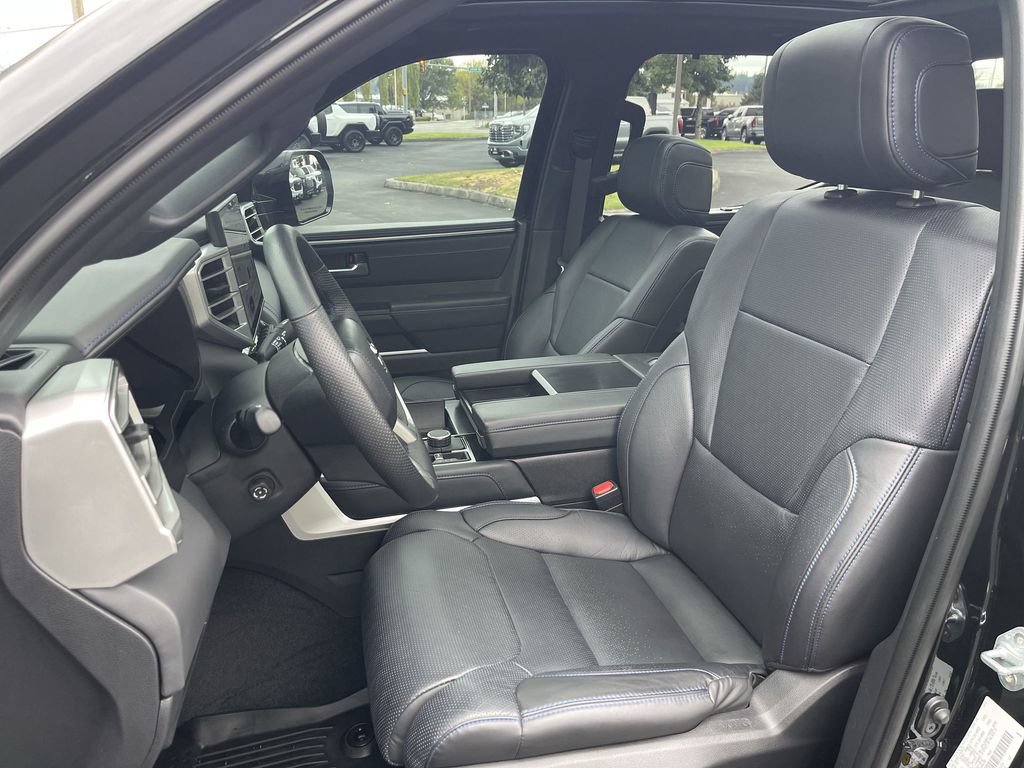 Used 2024 Toyota Tundra Platinum AWD/4WD image 19