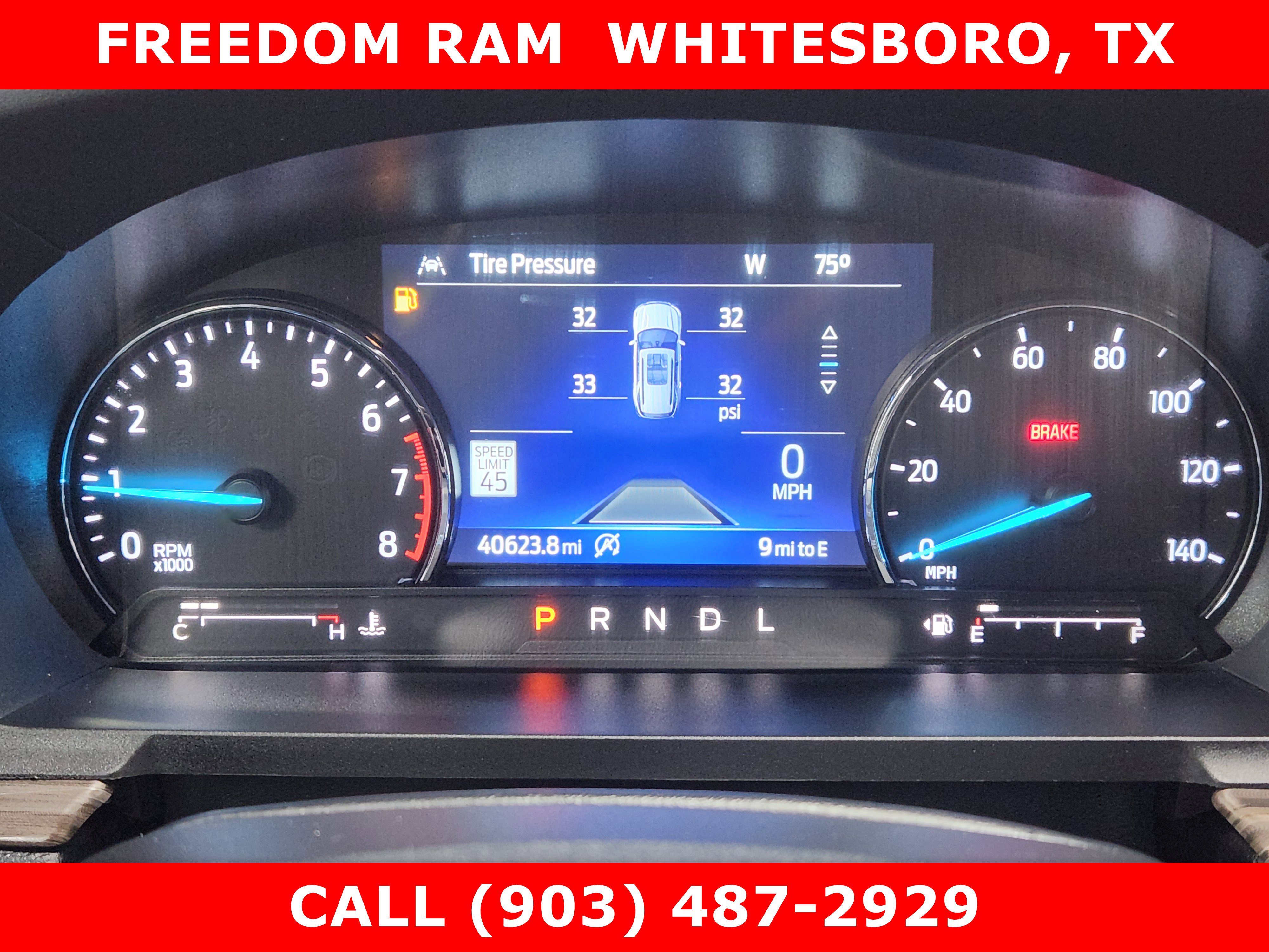 Used 2024 Ford Explorer Limited AWD/4WD image 11