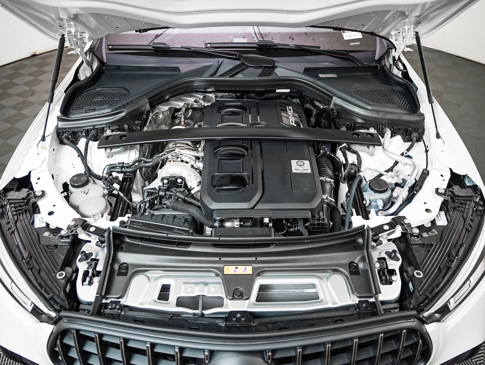 New 2026 Mercedes-Benz GLC 43 AMG 4MATIC image 4