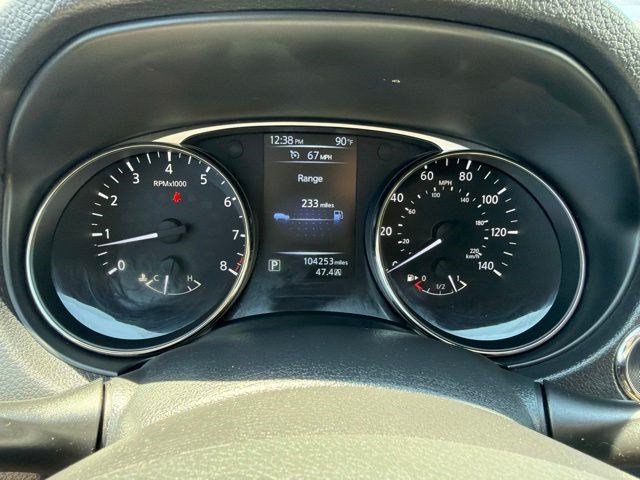 Used 2016 Nissan Rogue SV AWD/4WD image 27