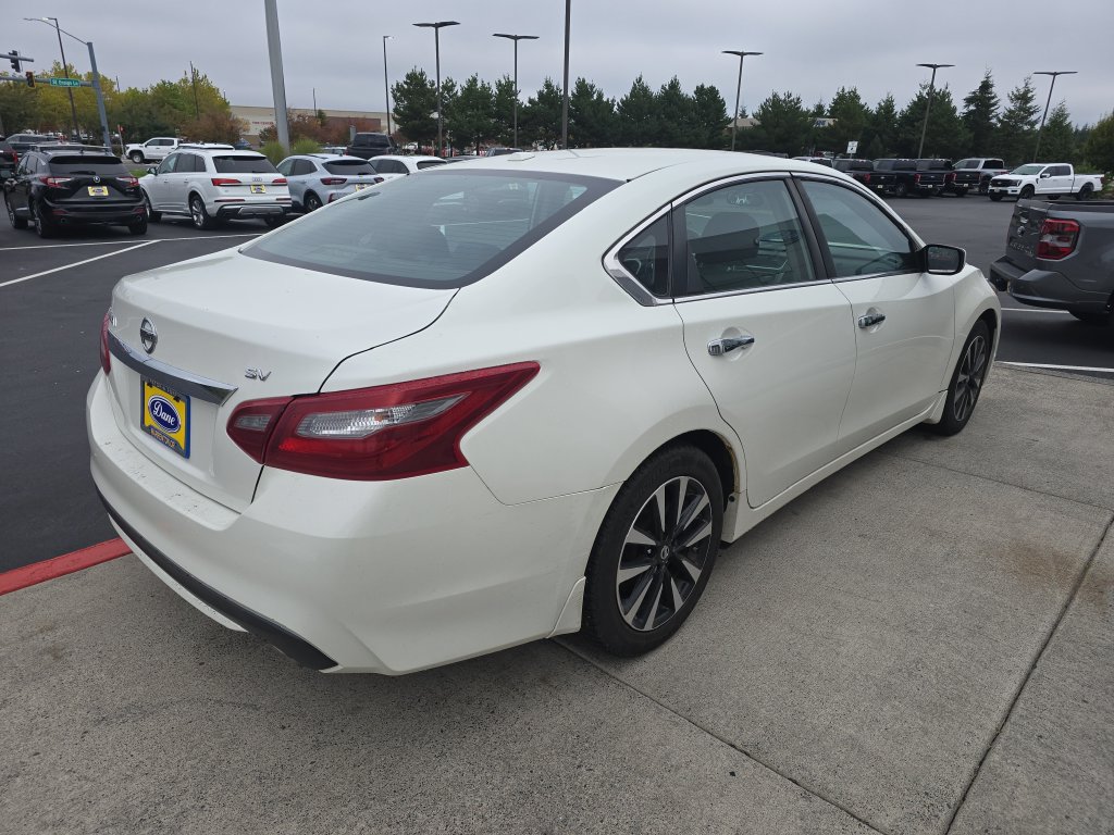 Used 2018 Nissan Altima 2.5 SV FWD image 4