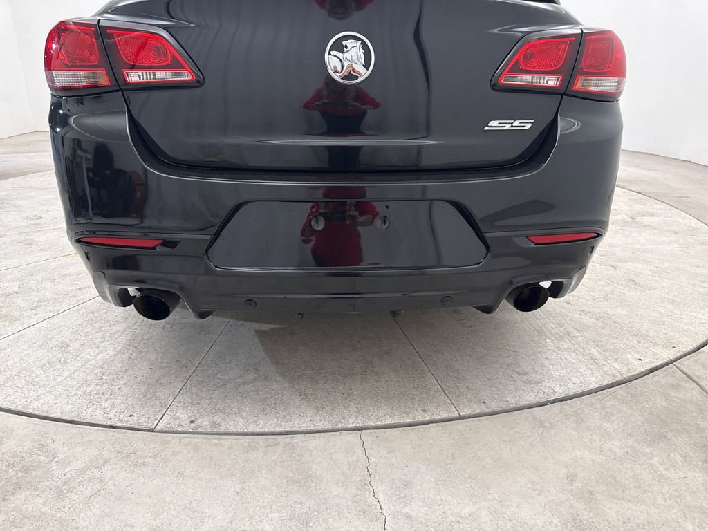 Used 2015 Chevrolet SS RWD image 22