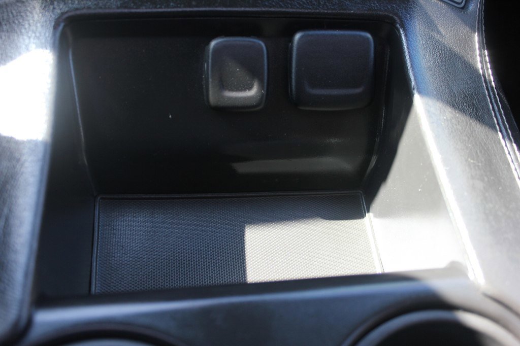 Used 2015 GMC Yukon SLT w/ Open Road Package image 23