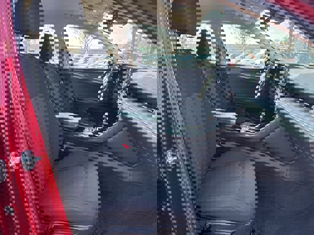 Used 2021 Kia K5 LXS image 28