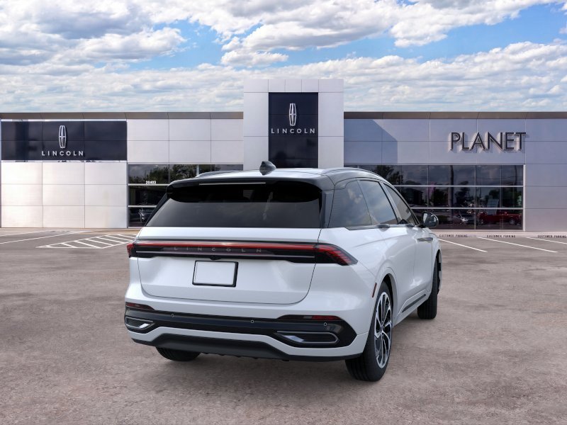 New 2026 Lincoln Nautilus Reserve AWD/4WD image 8