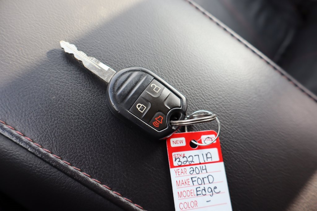 Used 2014 Ford Edge SEL w/ Equipment Group 205A image 31