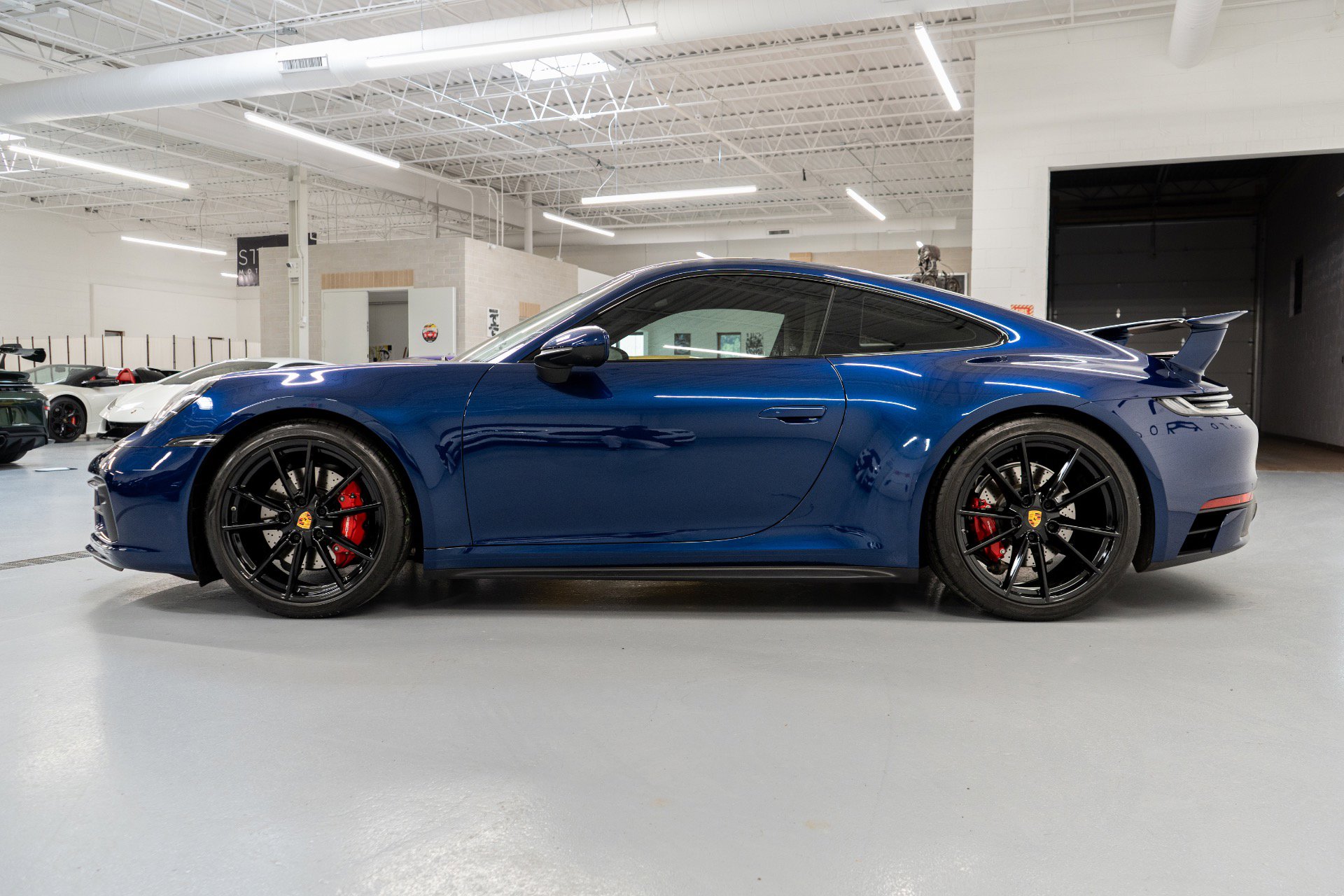 Used 2024 Porsche 911 Carrera S image 5