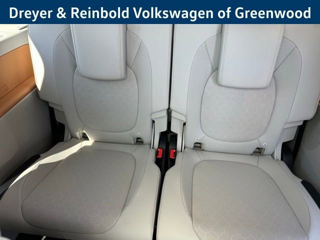 New 2025 Volkswagen ID. Buzz Pro S Plus image 35