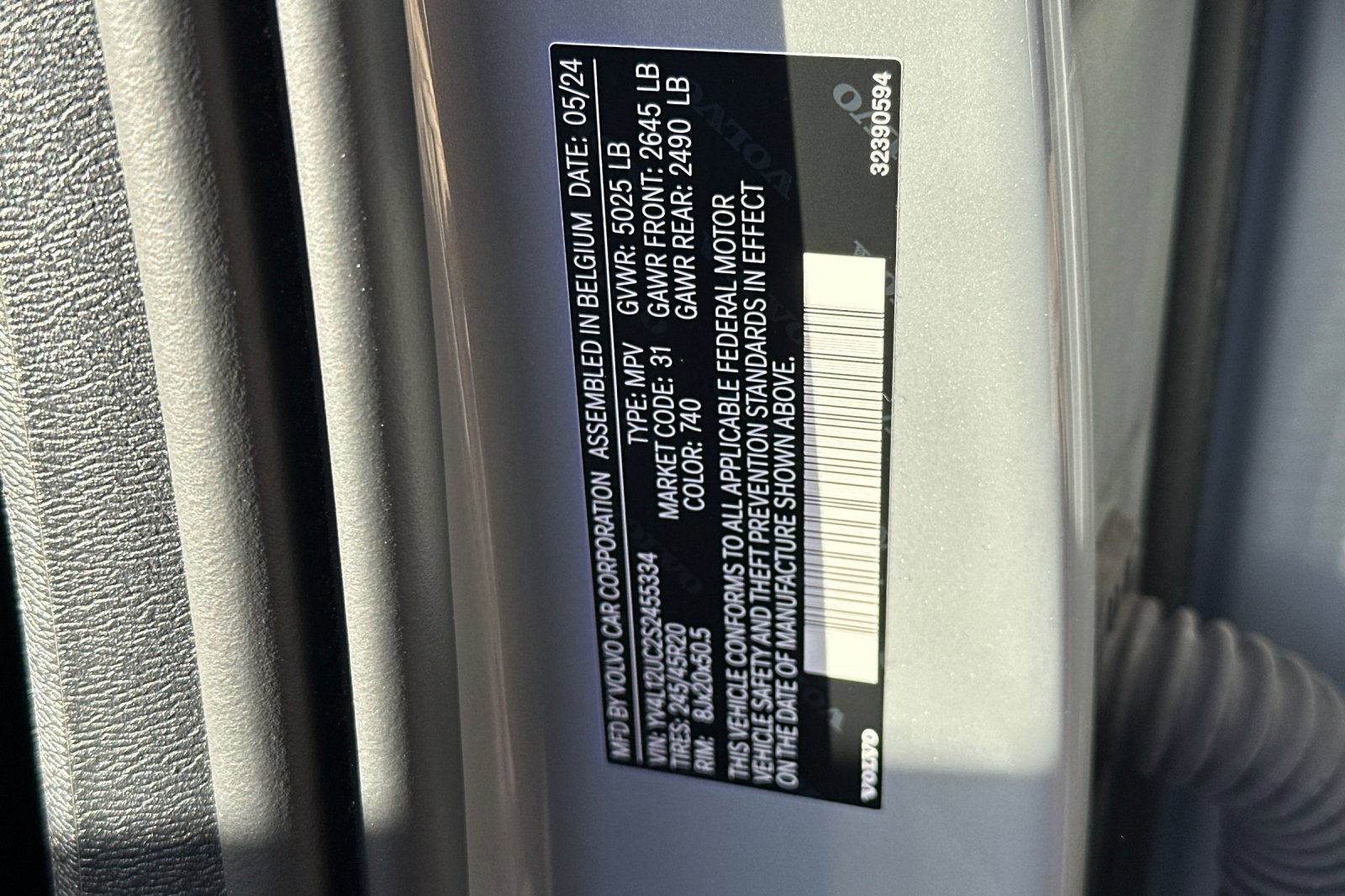 New 2025 Volvo XC40 B5 Plus w/ Climate Package image 35