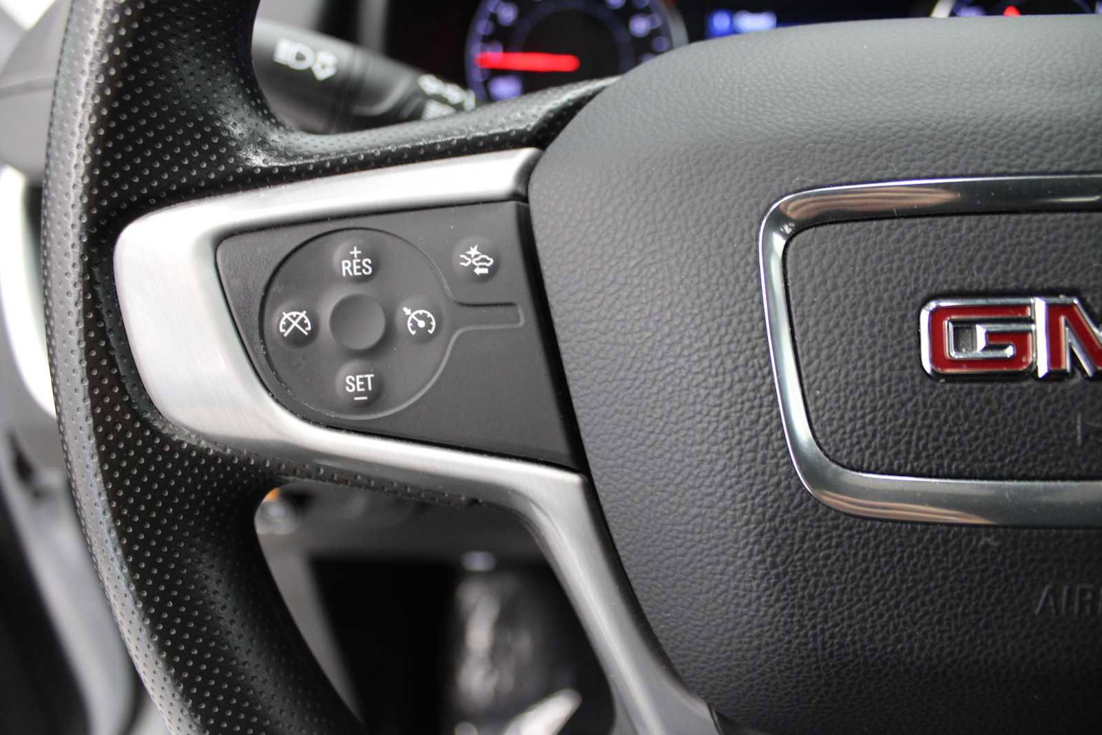 Used 2023 GMC Terrain SLE w/ Driver Convenience Package AWD/4WD image 20