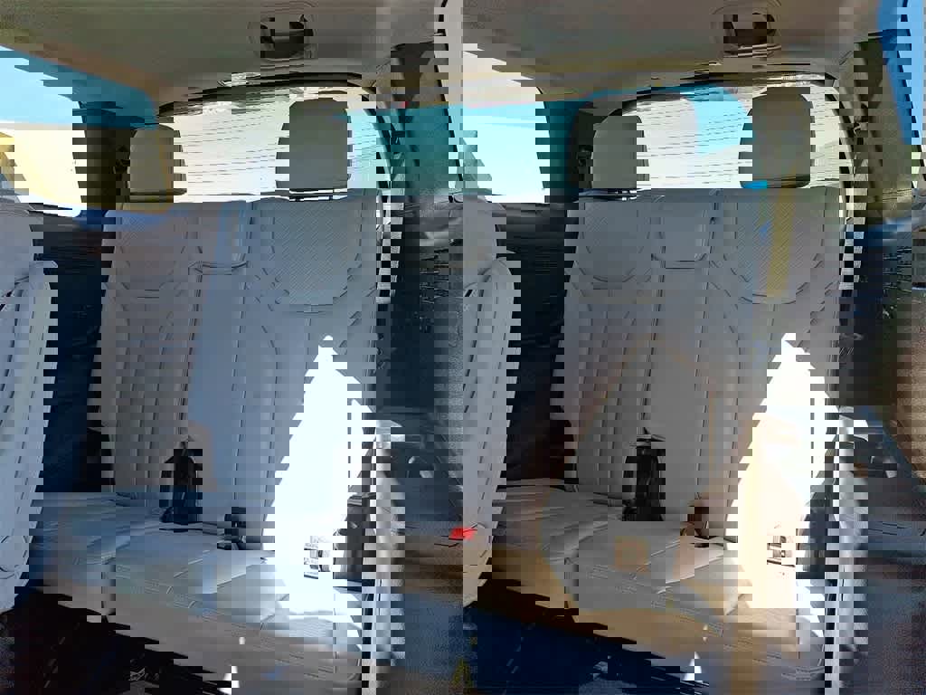 Used 2024 Hyundai Palisade SEL image 11