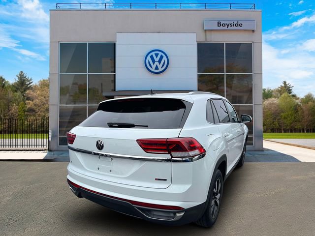 Used 2022 Volkswagen Atlas Cross Sport SE image 8