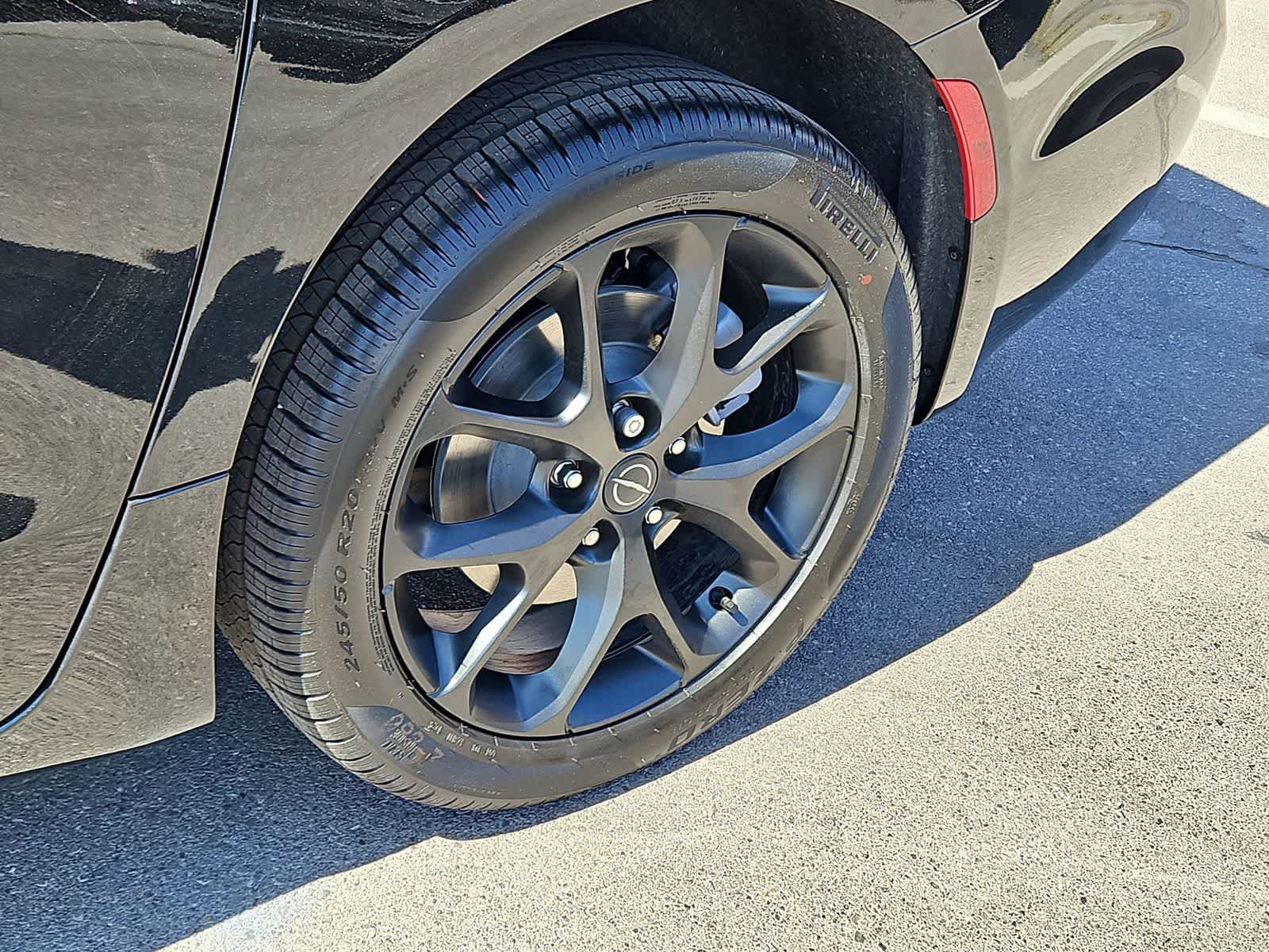 New 2026 Chrysler Pacifica Limited AWD/4WD image 13