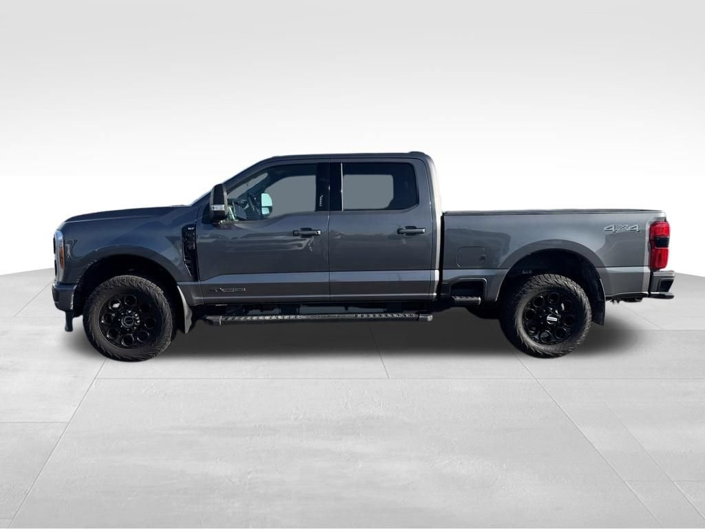 Used 2023 Ford F350 XLT w/ Black Appearance Package AWD/4WD image 6