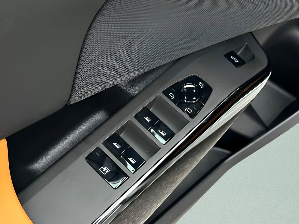 New 2026 BMW X3 xDrive30 w/ Premium Package image 12