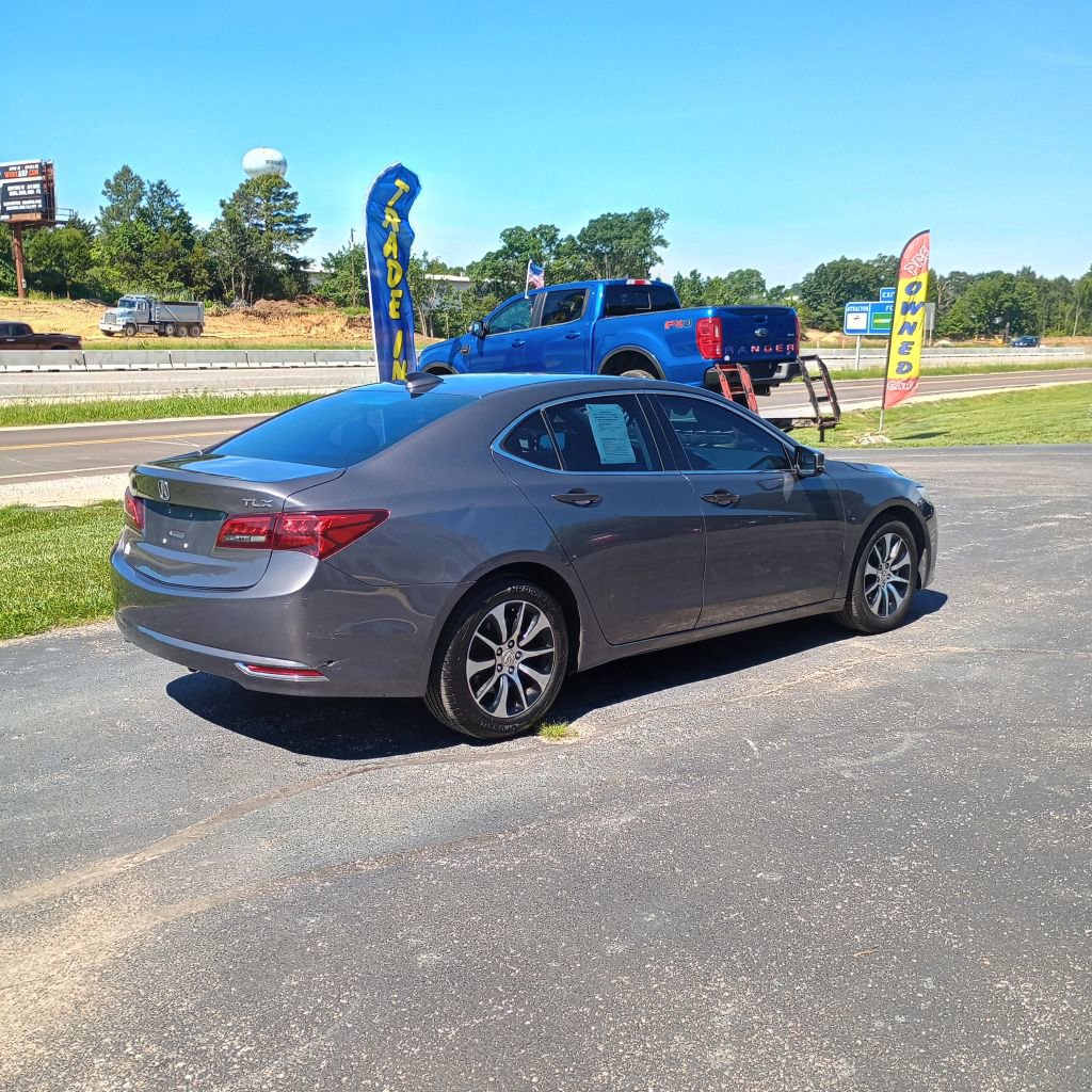 Used 2017 Acura TLX w/ Technology Package FWD image 5