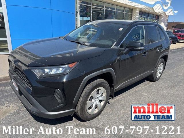 Used 2019 Toyota RAV4 LE w/ All Weather Liner Package image 1