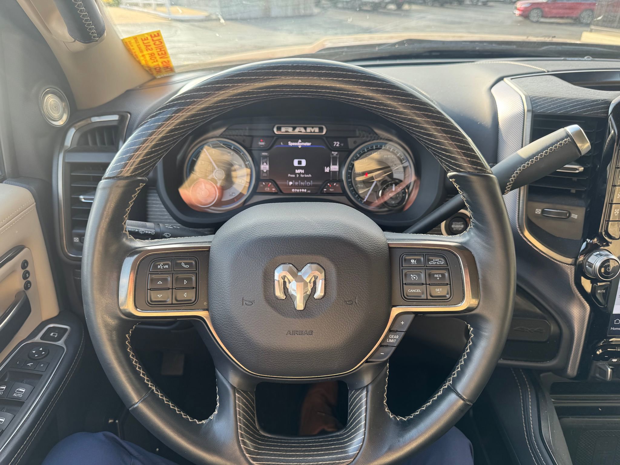 Used 2022 RAM 2500 Limited AWD/4WD image 11