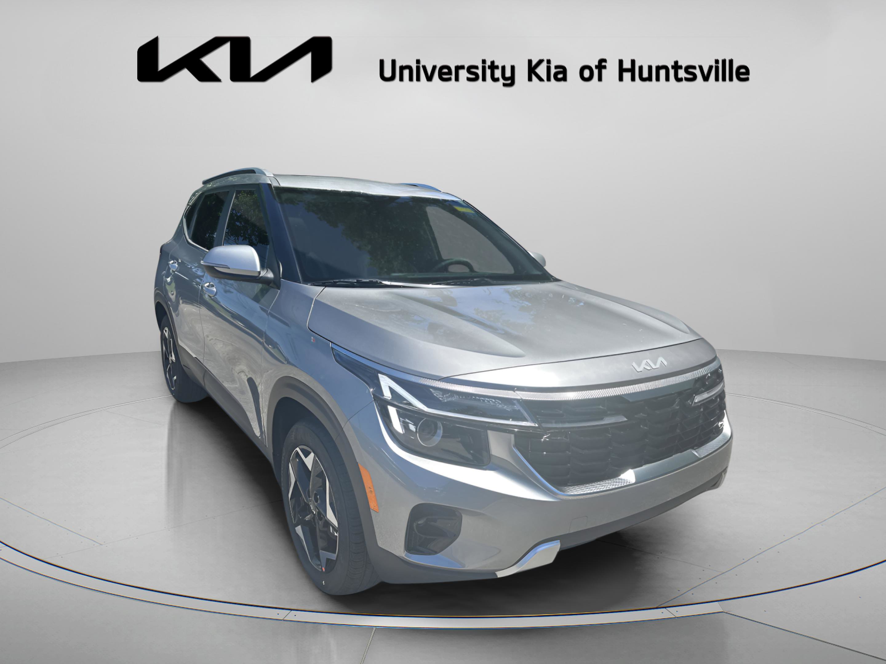 Used 2025 Kia Seltos EX w/ EX Sunroof Package