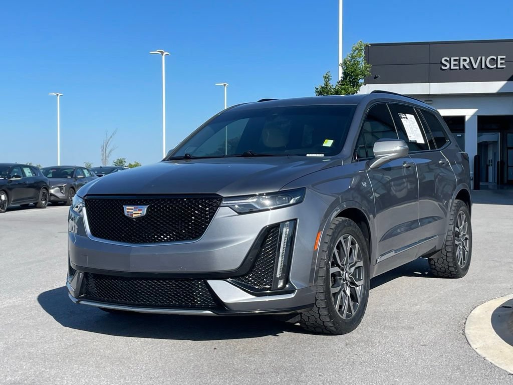 Used 2021 Cadillac XT6 Sport AWD/4WD image 3