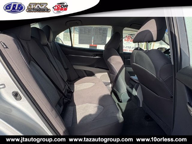 Used 2019 Toyota Camry LE FWD image 10