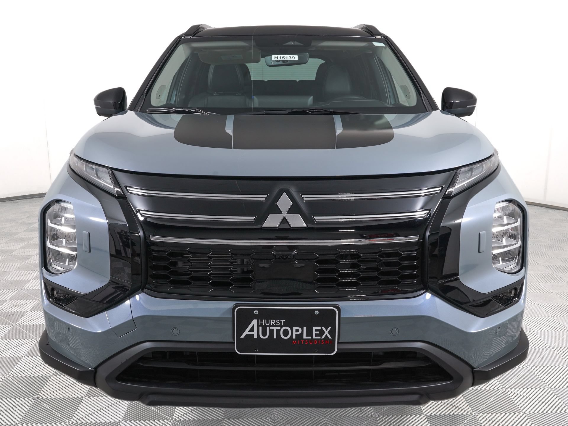 New 2026 Mitsubishi Outlander AWD image 3