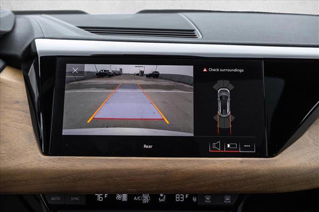 Used 2023 Audi e-tron GT Premium Plus image 18