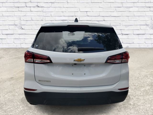 Certified 2024 Chevrolet Equinox LS FWD image 3