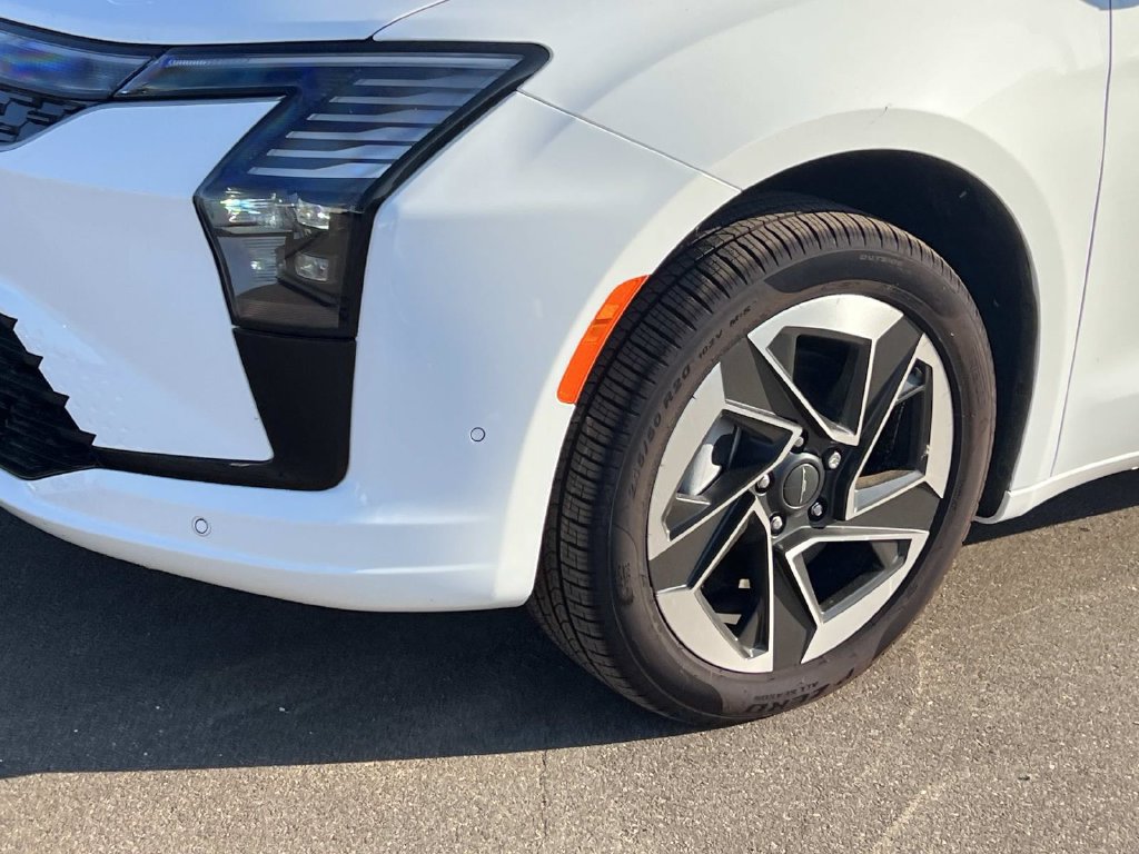 New 2027 Chrysler Pacifica Limited AWD/4WD image 10