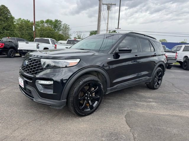 Used 2023 Ford Explorer ST-Line w/ Class IV Trailer Tow Package AWD/4WD image 17