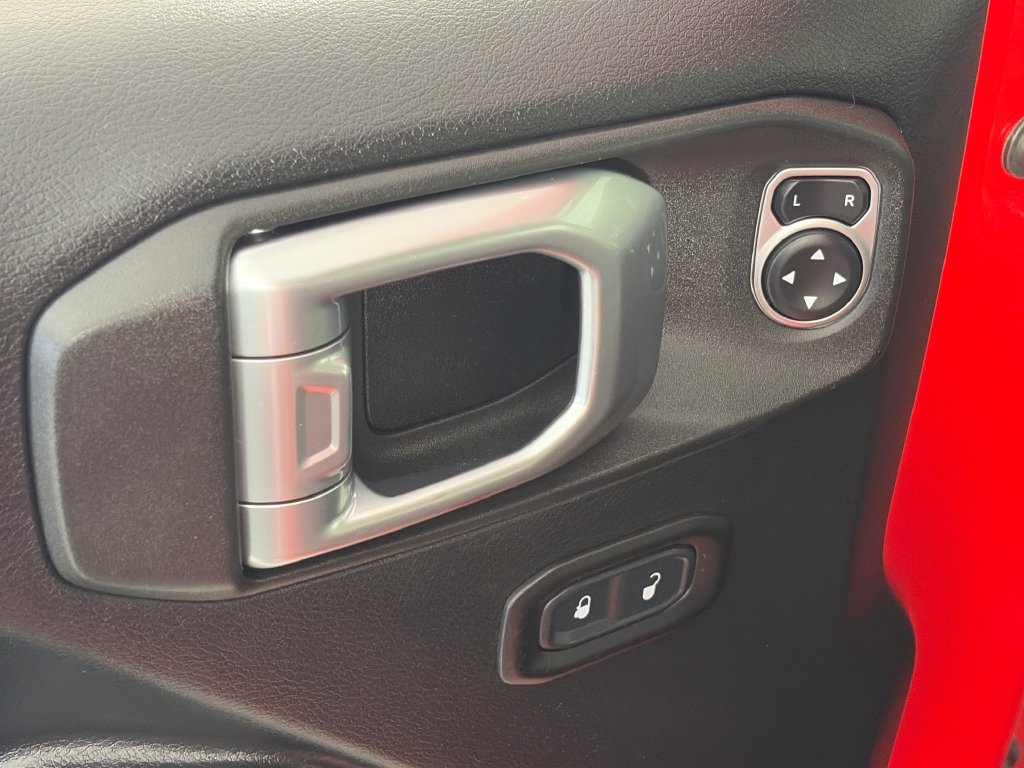 Used 2019 Jeep Wrangler Unlimited Sport S AWD/4WD image 27