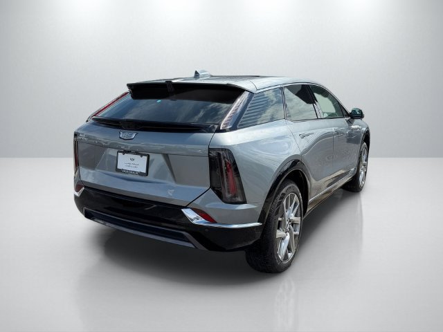 New 2027 Cadillac Optiq Luxury RWD image 5