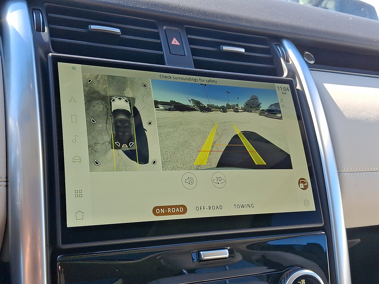 New 2026 Land Rover Discovery S image 10