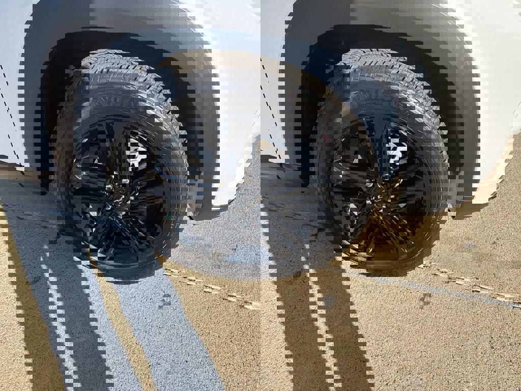 New 2026 Chevrolet Trax ACTIV w/ Driver Confidence Package image 2