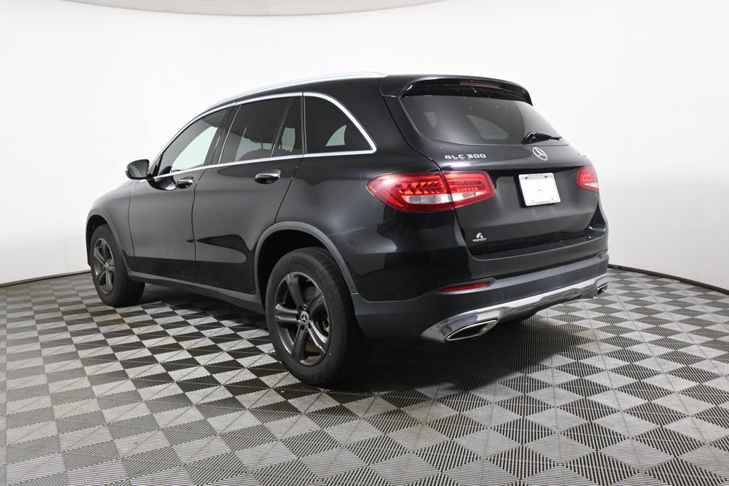 Certified 2017 Mercedes-Benz GLC 300 4MATIC image 5