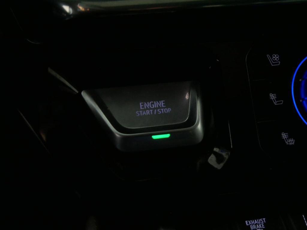 Used 2025 GMC Sierra 3500 Denali w/ Denali Reserve Package image 24