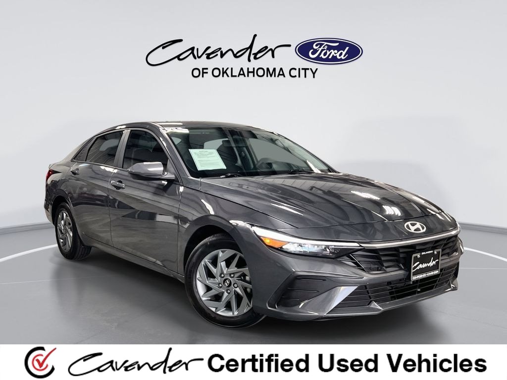 Used 2025 Hyundai Elantra Hybrid