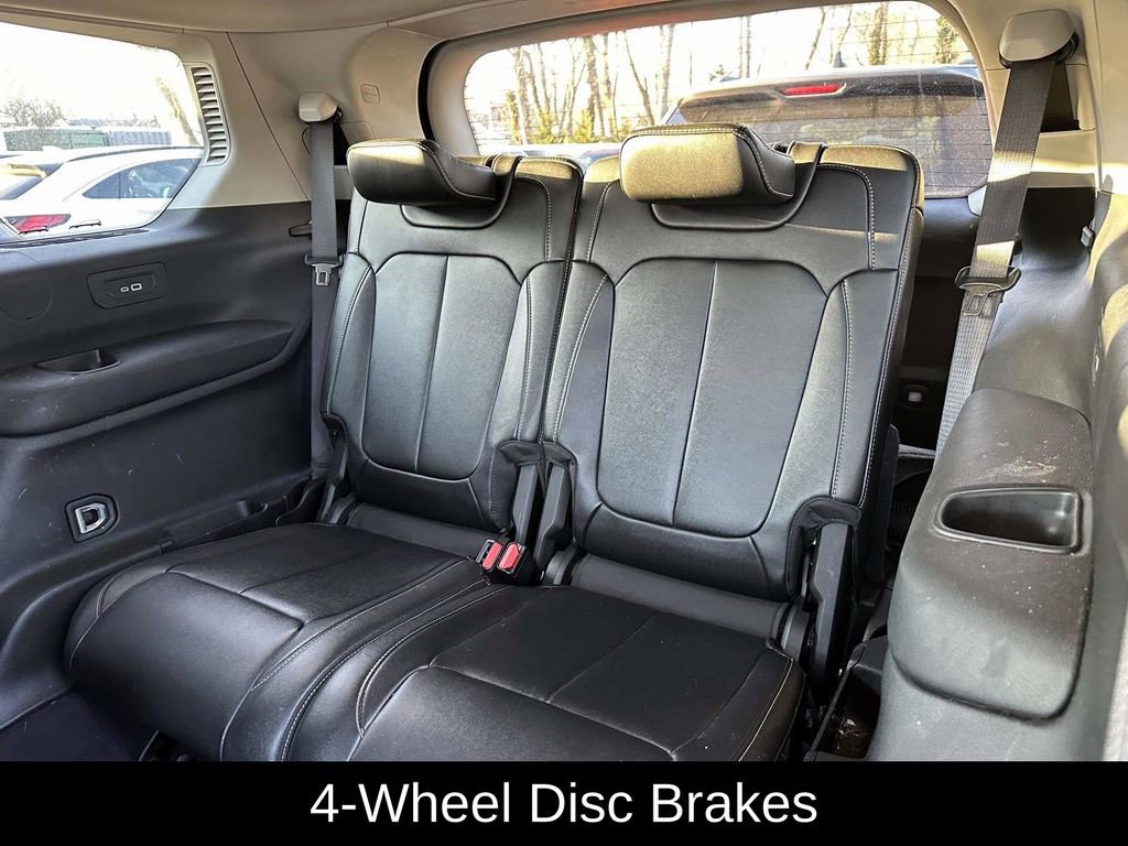 Used 2023 Jeep Grand Cherokee L Limited image 13