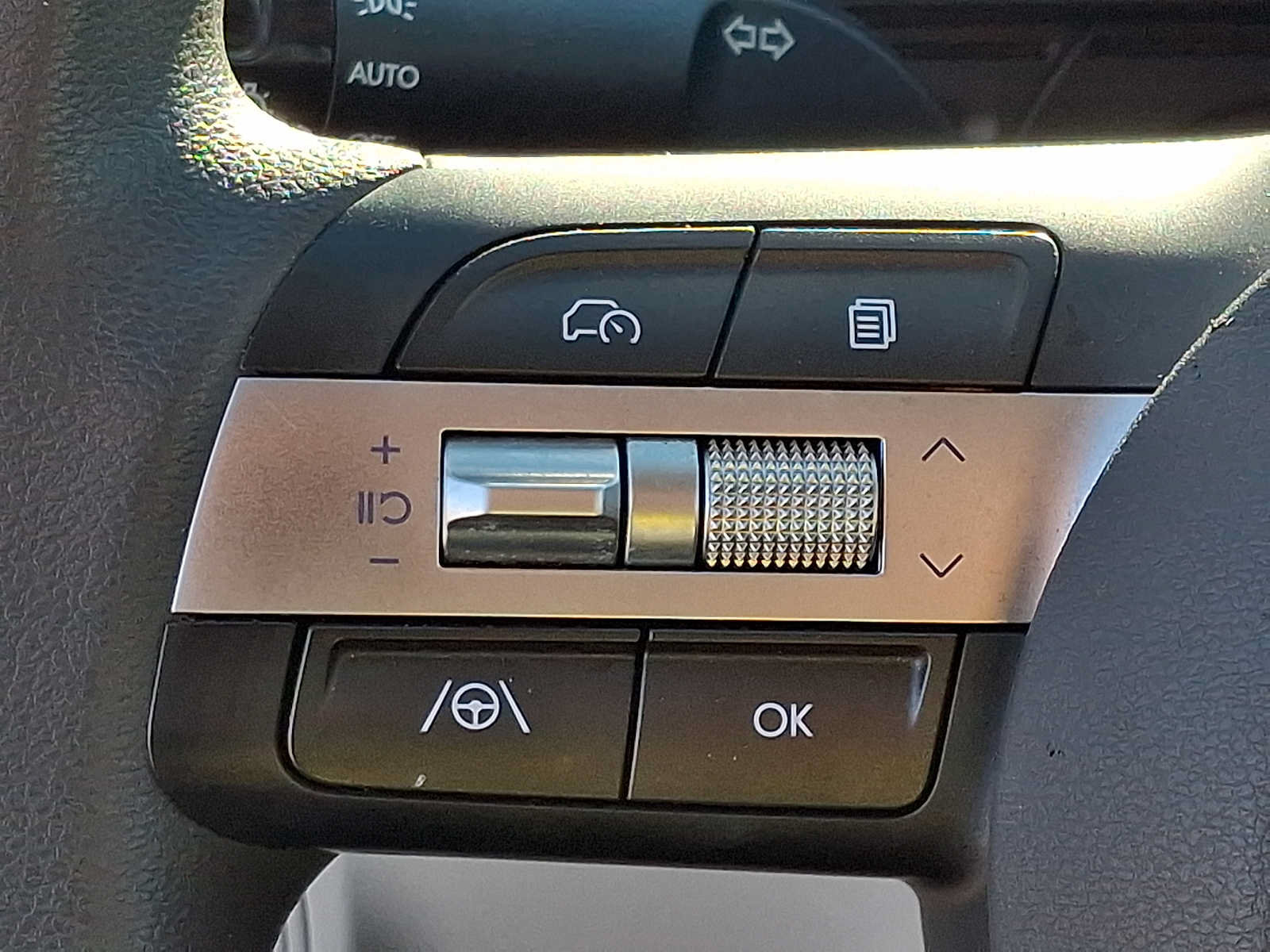 Used 2024 Hyundai Kona SE AWD/4WD image 22