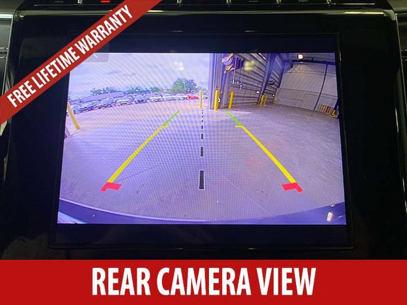 Used 2025 Jeep Grand Cherokee Laredo X w/ Luxury Tech Group I AWD/4WD image 14