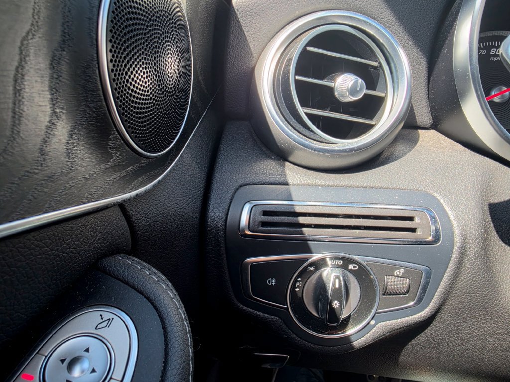 Used 2016 Mercedes-Benz C 300 Sedan image 21