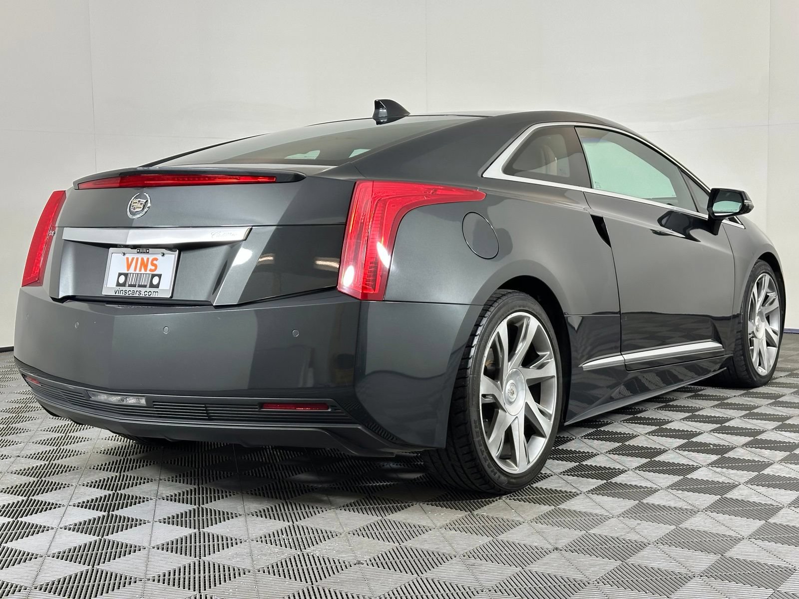 Used 2014 Cadillac ELR w/ Luxury Package FWD image 4