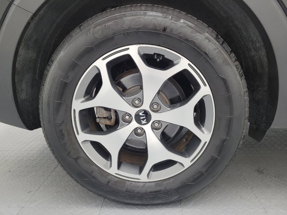 Used 2020 Kia Telluride EX AWD/4WD image 31