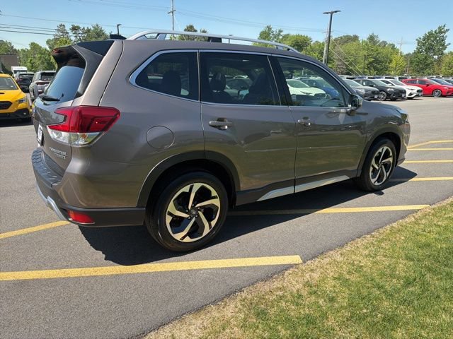 Certified 2024 Subaru Forester Touring AWD/4WD image 5