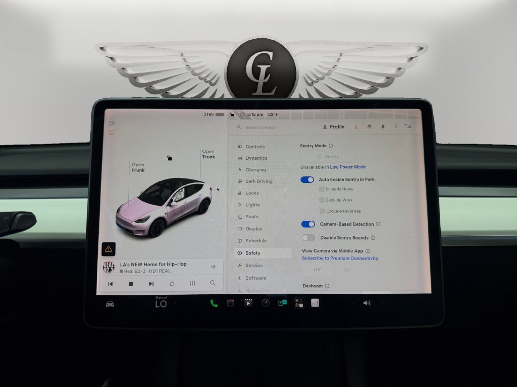 Used 2022 Tesla Model Y Long Range AWD/4WD image 23