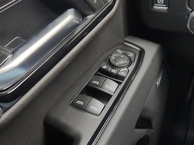 New 2026 GMC Sierra 3500 AT4 w/ Technology Package AWD/4WD image 15
