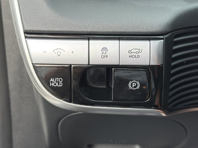 Certified 2024 Hyundai Ioniq 5 SEL RWD image 35