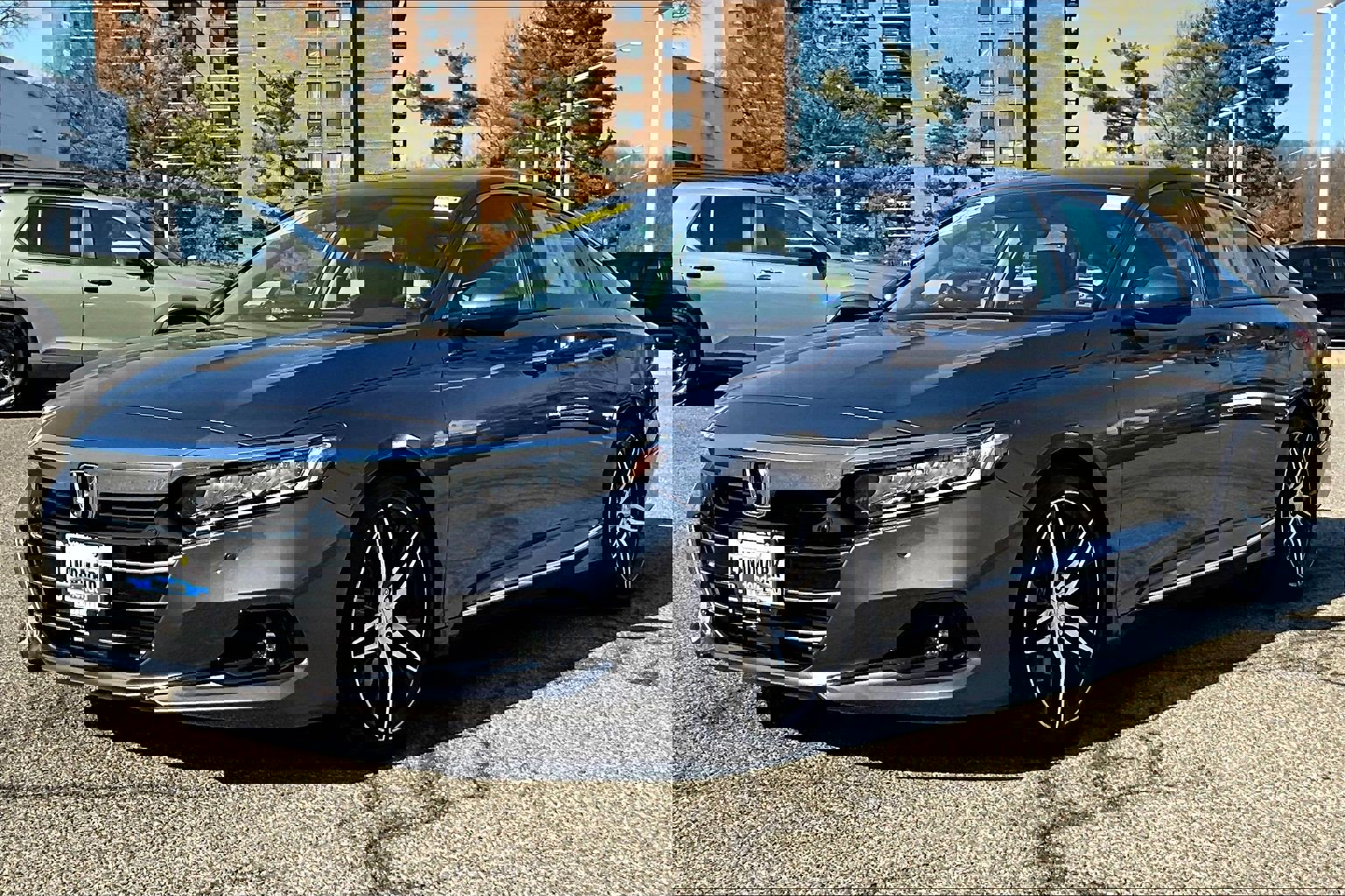 Used 2021 Honda Accord Touring image 1