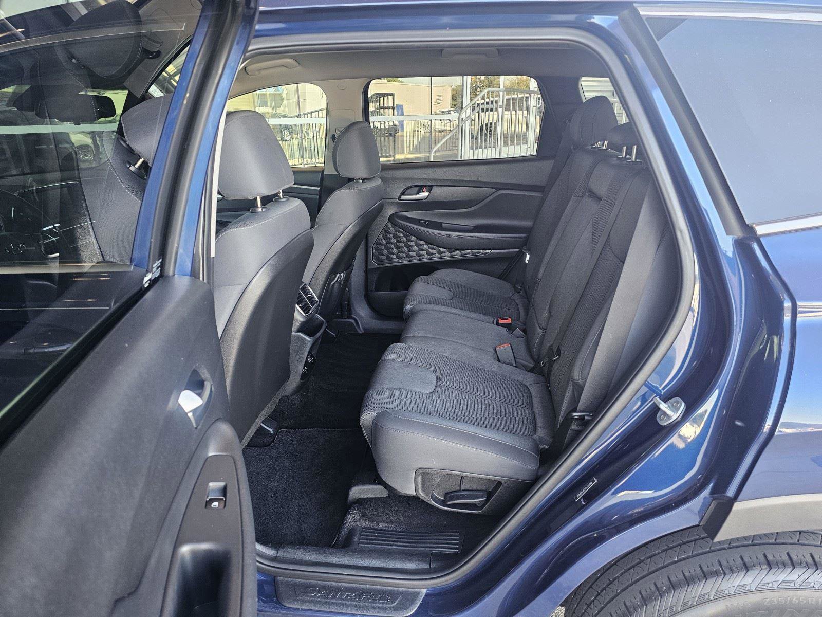 Used 2020 Hyundai Santa Fe SEL image 17