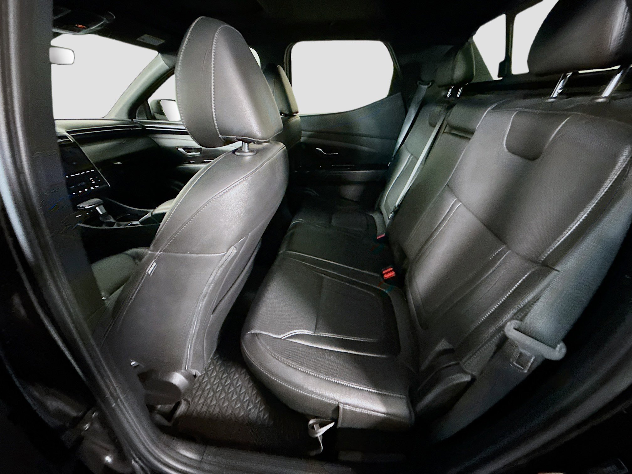 Used 2024 Hyundai Santa Cruz Night image 25